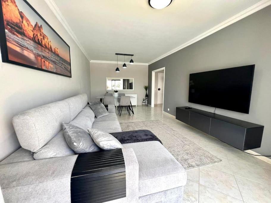 Luxury Modern Beach Apartment Quarteira Eksteriør billede